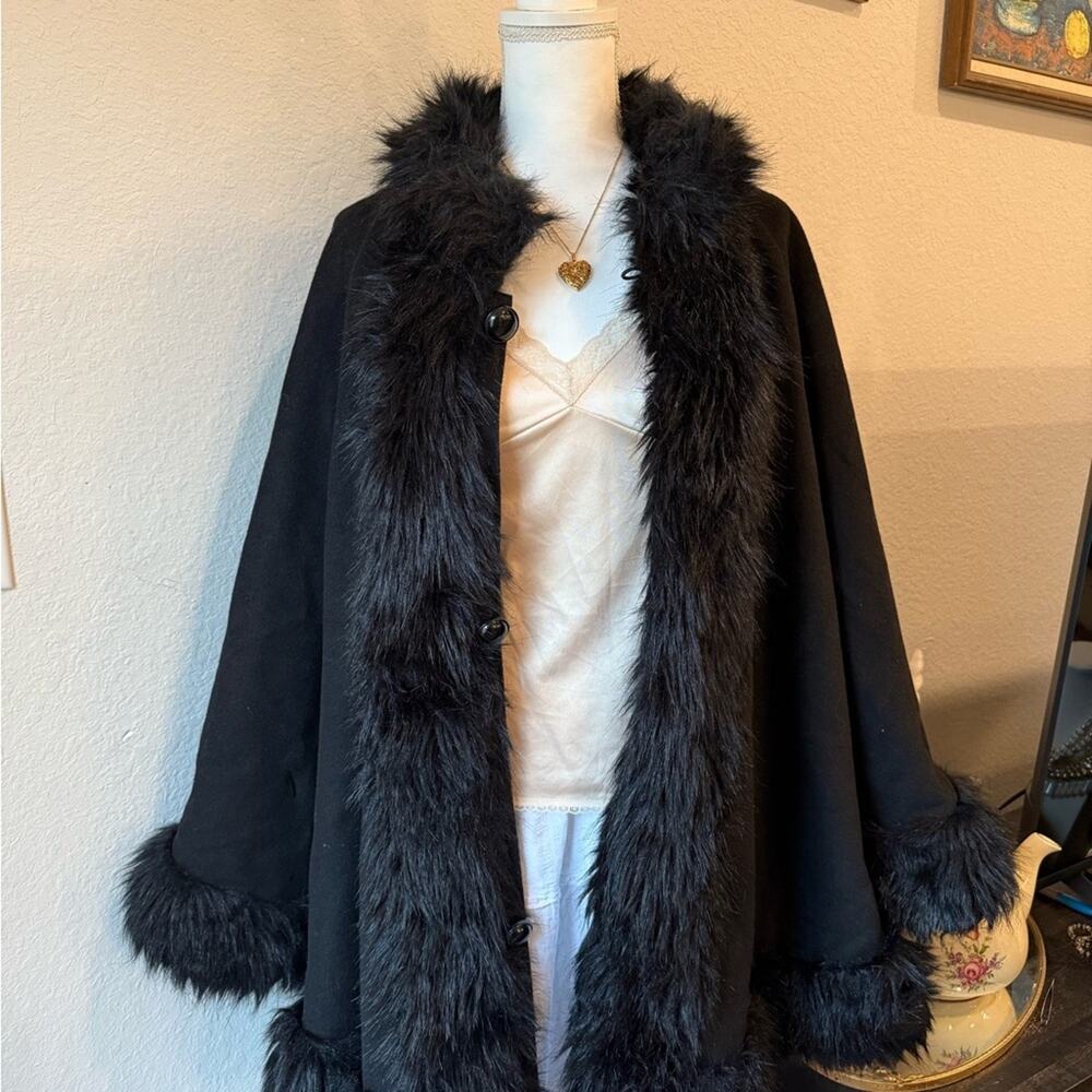 Jessica London Black Faux Fur Shoal